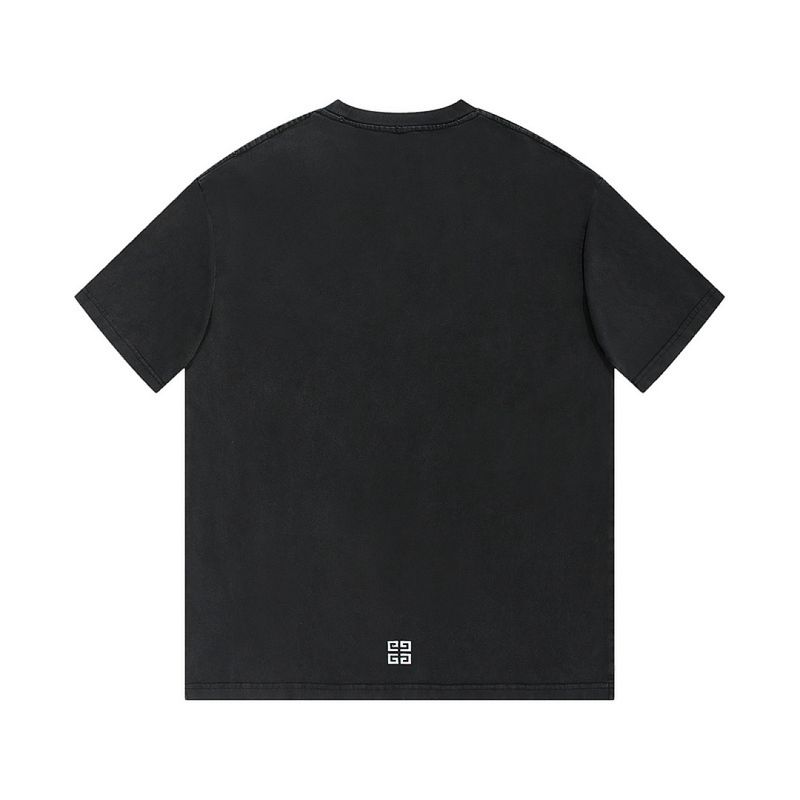 GIVENCHY - T-shirt — style #198995210