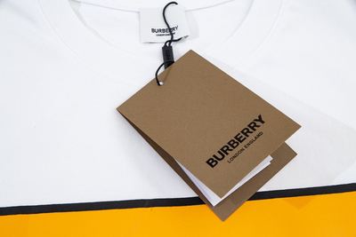 XS S M L Gucci Burberry — photo 3