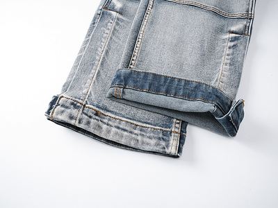 Size: 30 32 34 36 38 M8 Ref AM5012-Amiri Loose Fit Straight Jea… — photo 2