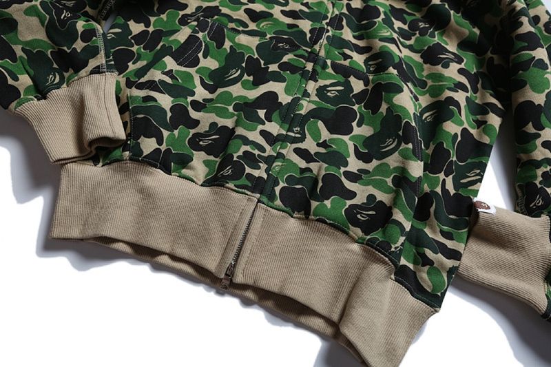 -20$ Streetwear Shark Head Camo Background Print Hoodie Outerwear Blue&Pink&Green S~3XL95 — style #199039176