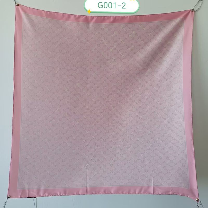Gucci — style #207776666